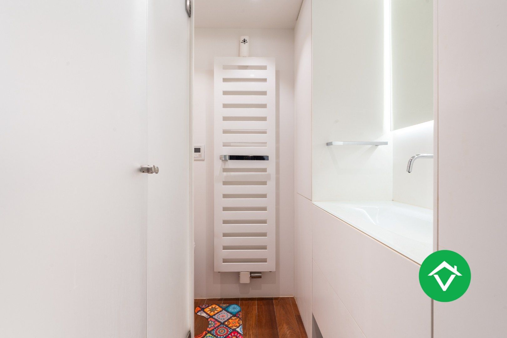 Instapklaar bemeubeld hoekappartement met 2 slaapkamers te koop in Oostende foto 18