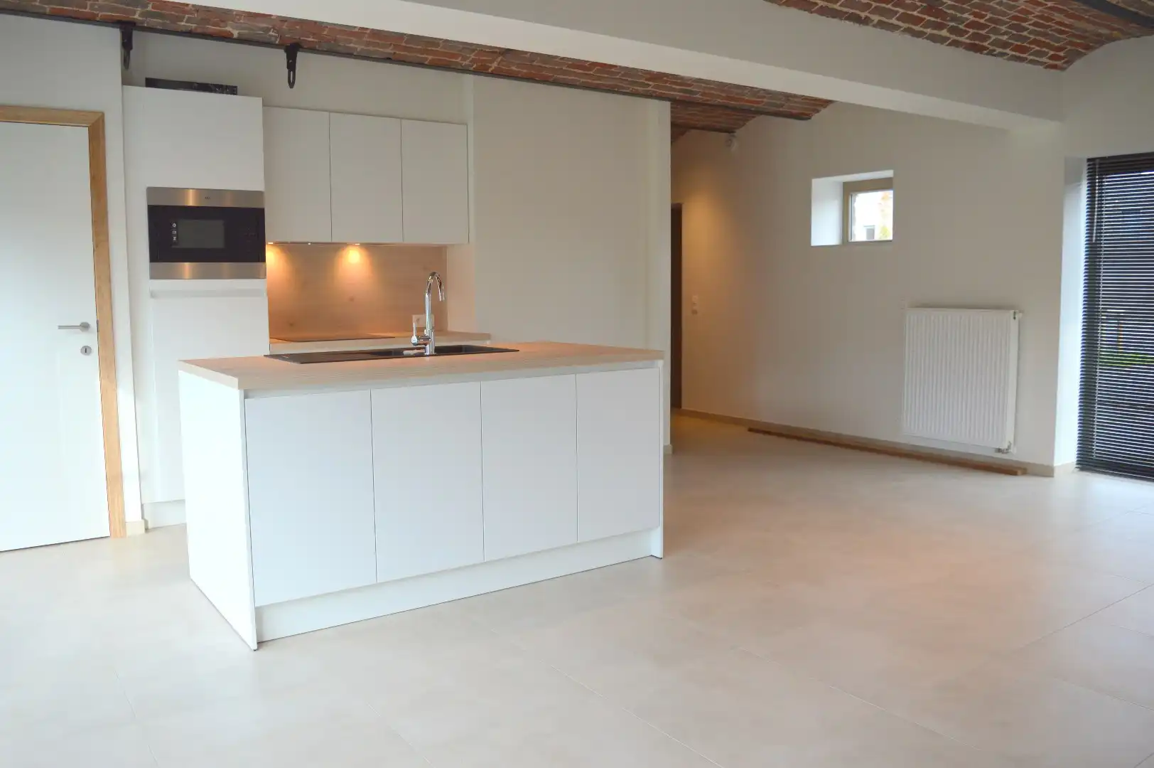 Gerenoveerde hoeve met 3 slaapkamers in Heule foto 4