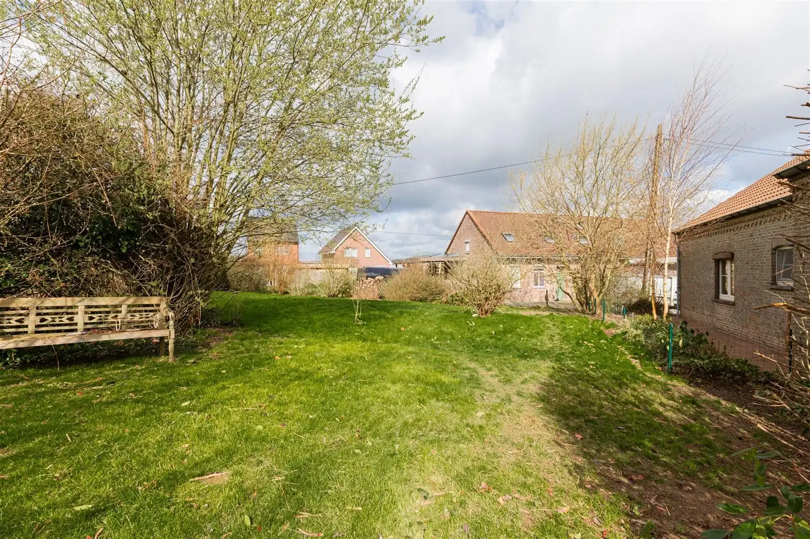 Villa in doodlopend straatje op wandelafstand van centrum foto 11