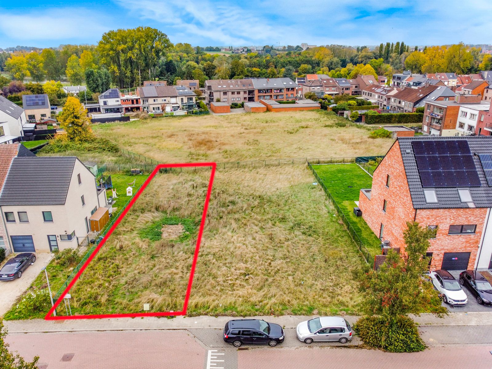 Perceel bouwgrond HOB in rustige en residentiële straat foto 6