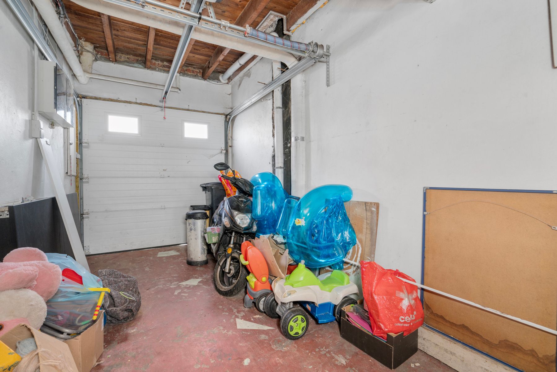 TE KOOP - Ruime woning met 4 slaapkamers en EPC D foto 14