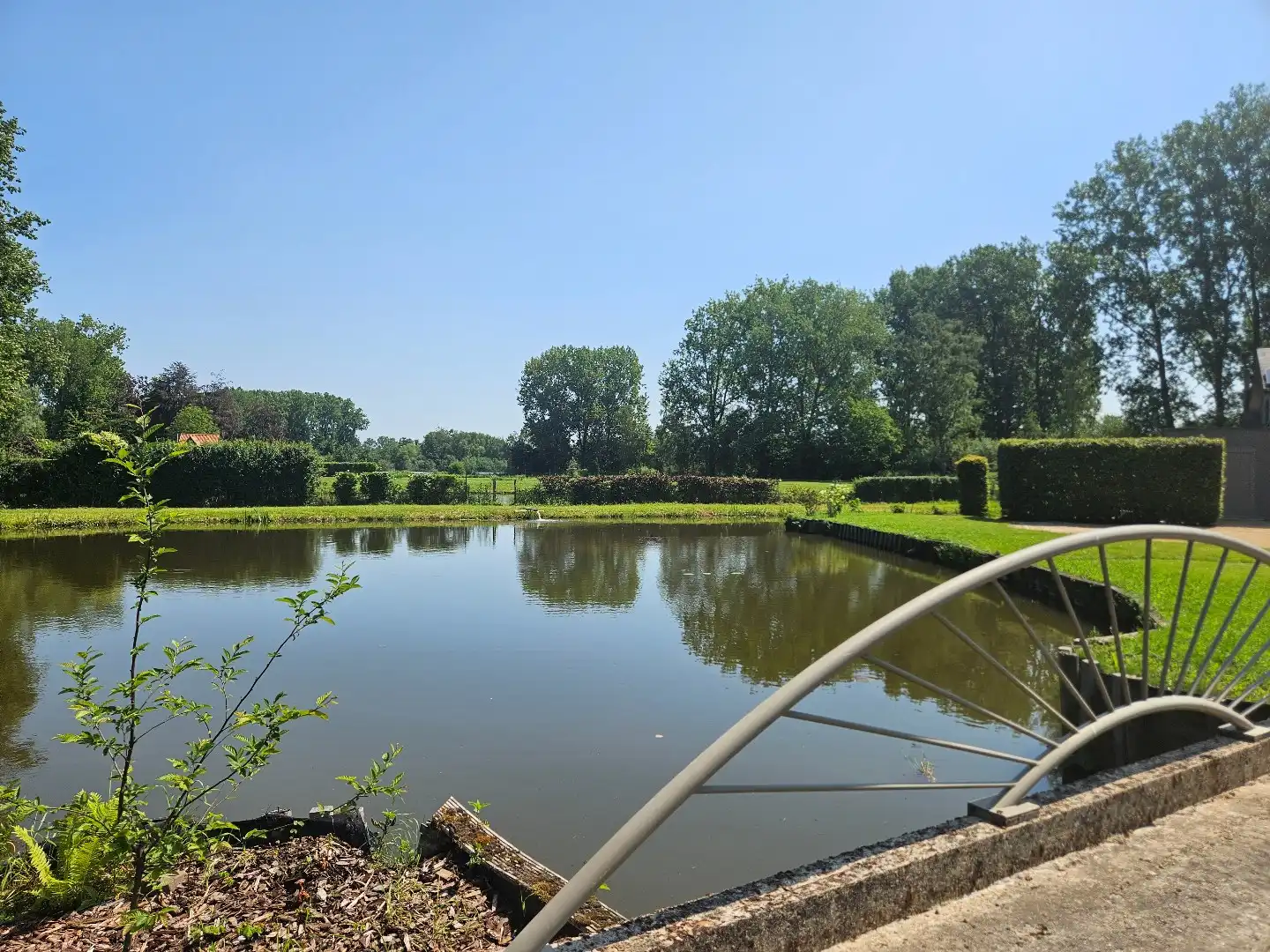 Rustig gelegen woning met 3 slaapkamers en prachtige vijvertuin in Geel-Winkelomheide !  foto 33
