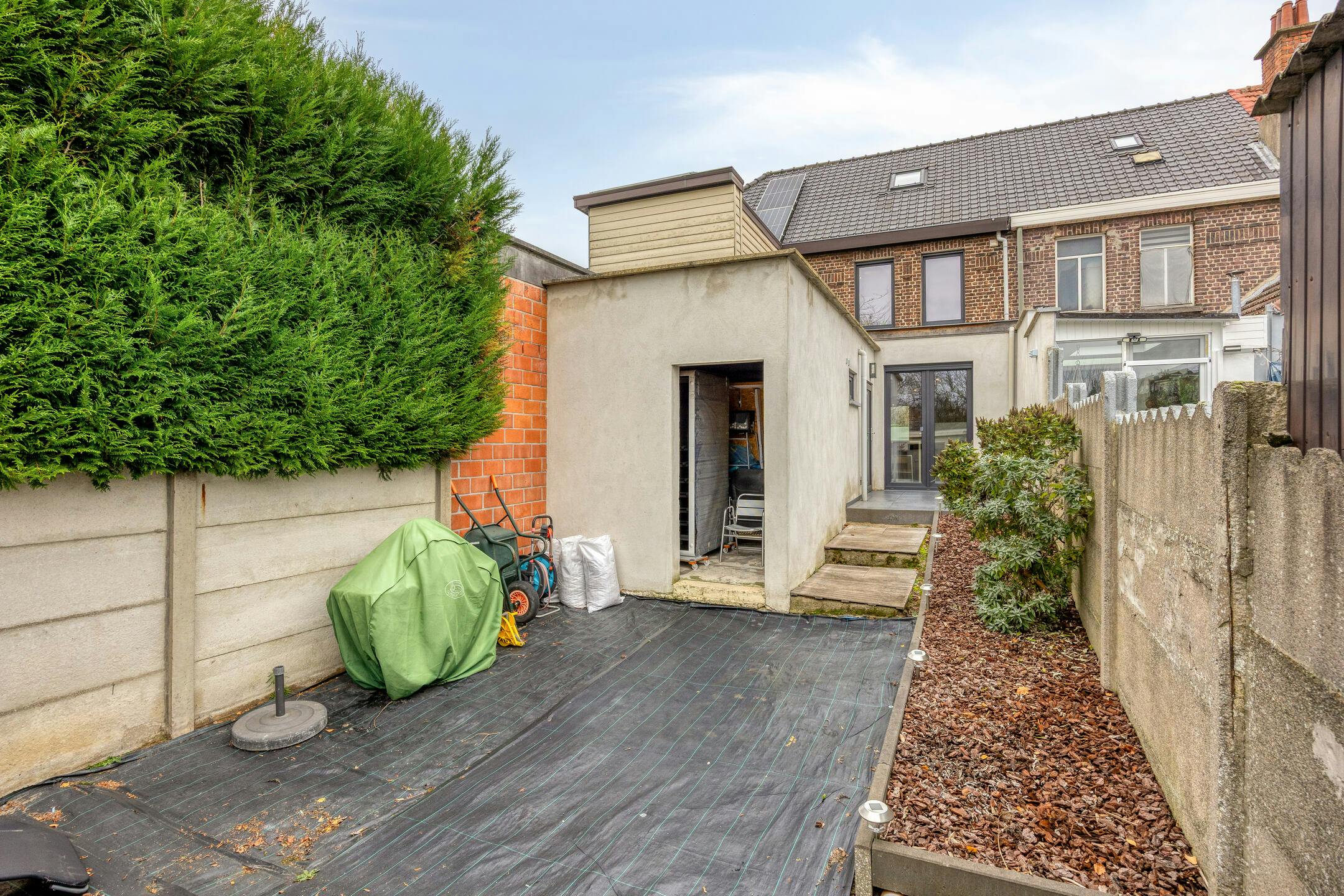 Gerenoveerd huis met 3 slaapkamers te koop in Vilvoorde foto 24