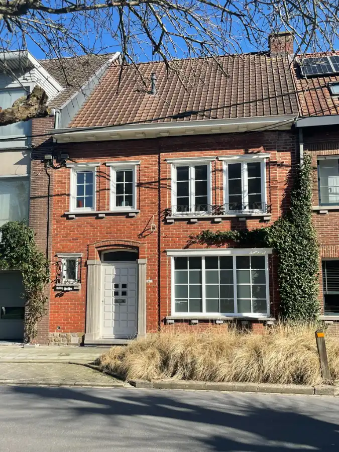 HANDELS-of EENGEZINS)WONING + tuin foto 6