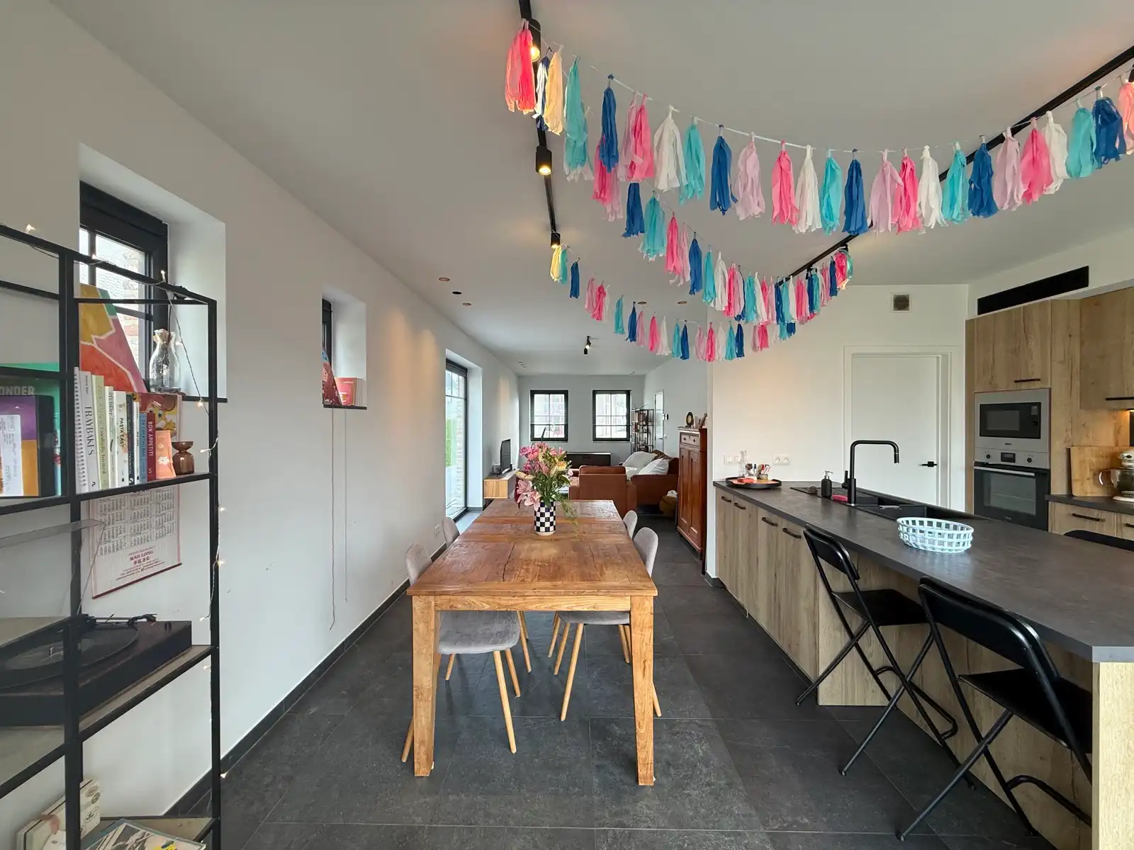 Energiezuinig woning met 4 slaapkamers, 2 badkamers en tuin foto 10