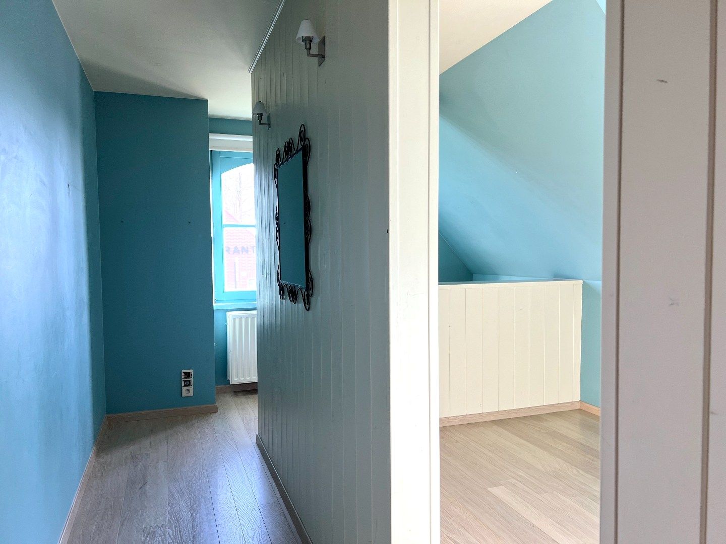 Veelzijdige eigendom met tal van mogelijkheden te koop te Zwevegem! foto 12