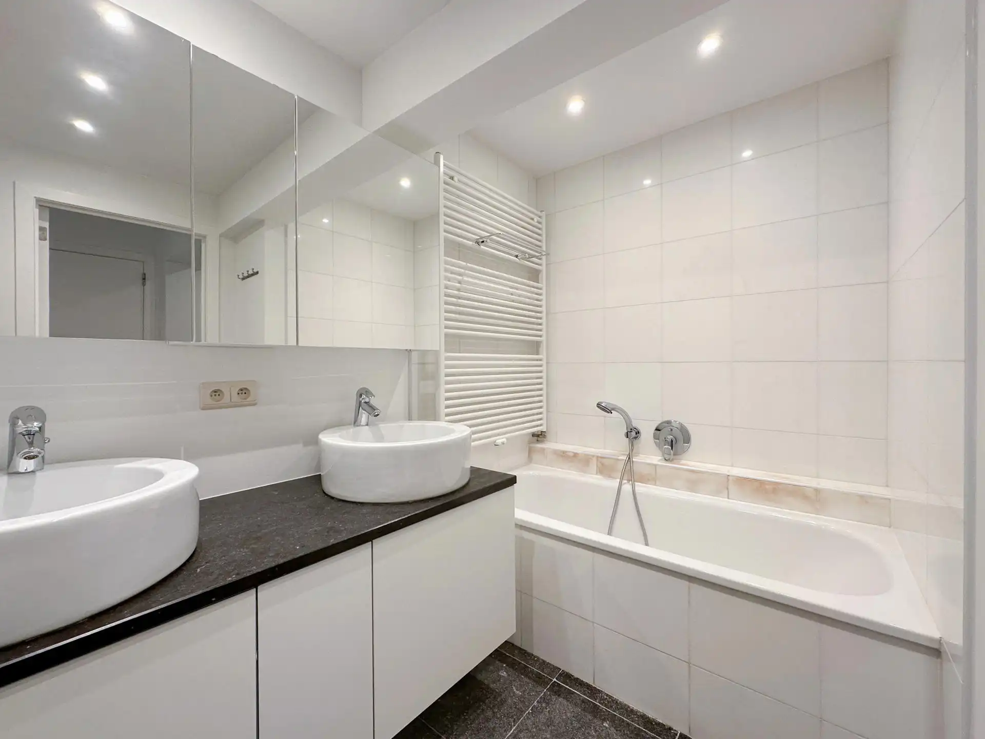 Aangenaam appartement op een topligging nabij Driehoeksplein foto 13