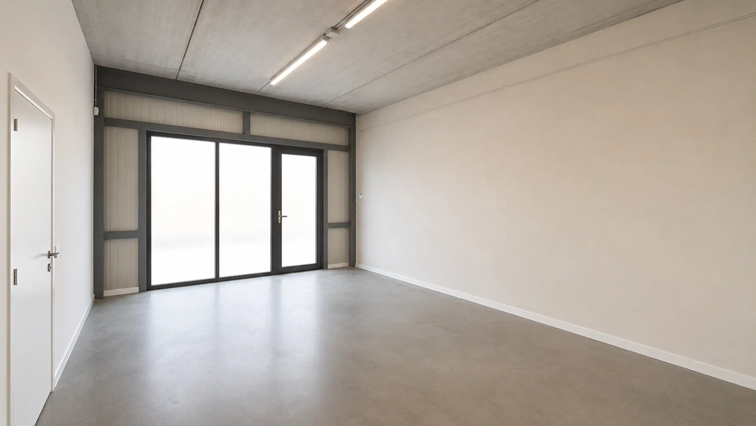 Recente KMO-unit van 400m² met kantoren op toplocatie in HZ! foto 14