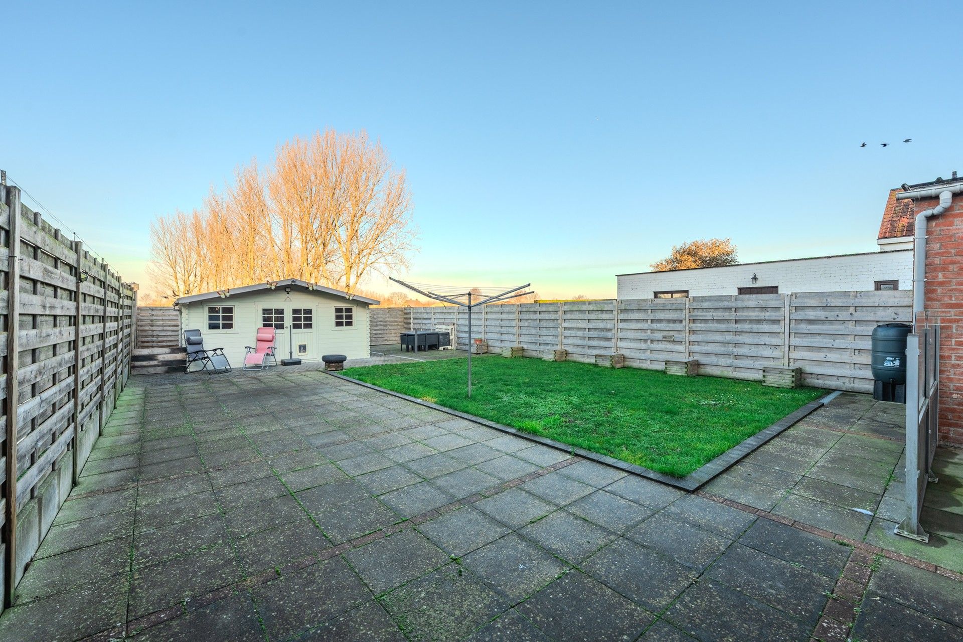 Ruime gezinswoning met garage en tuin in het rustige Pervijze. foto 17