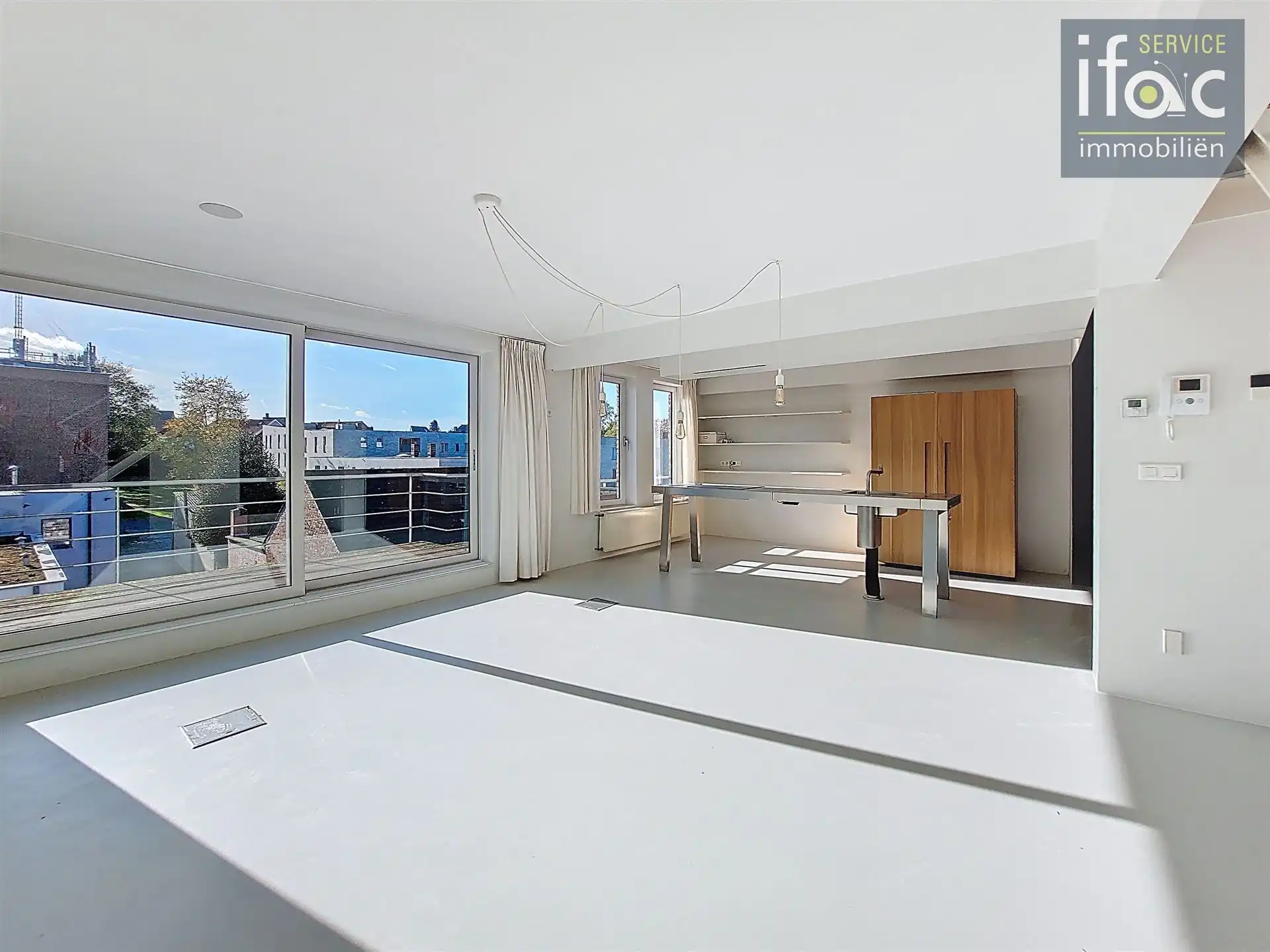 Luxe duplexappartement met zuidgericht terras in het centrum foto 4