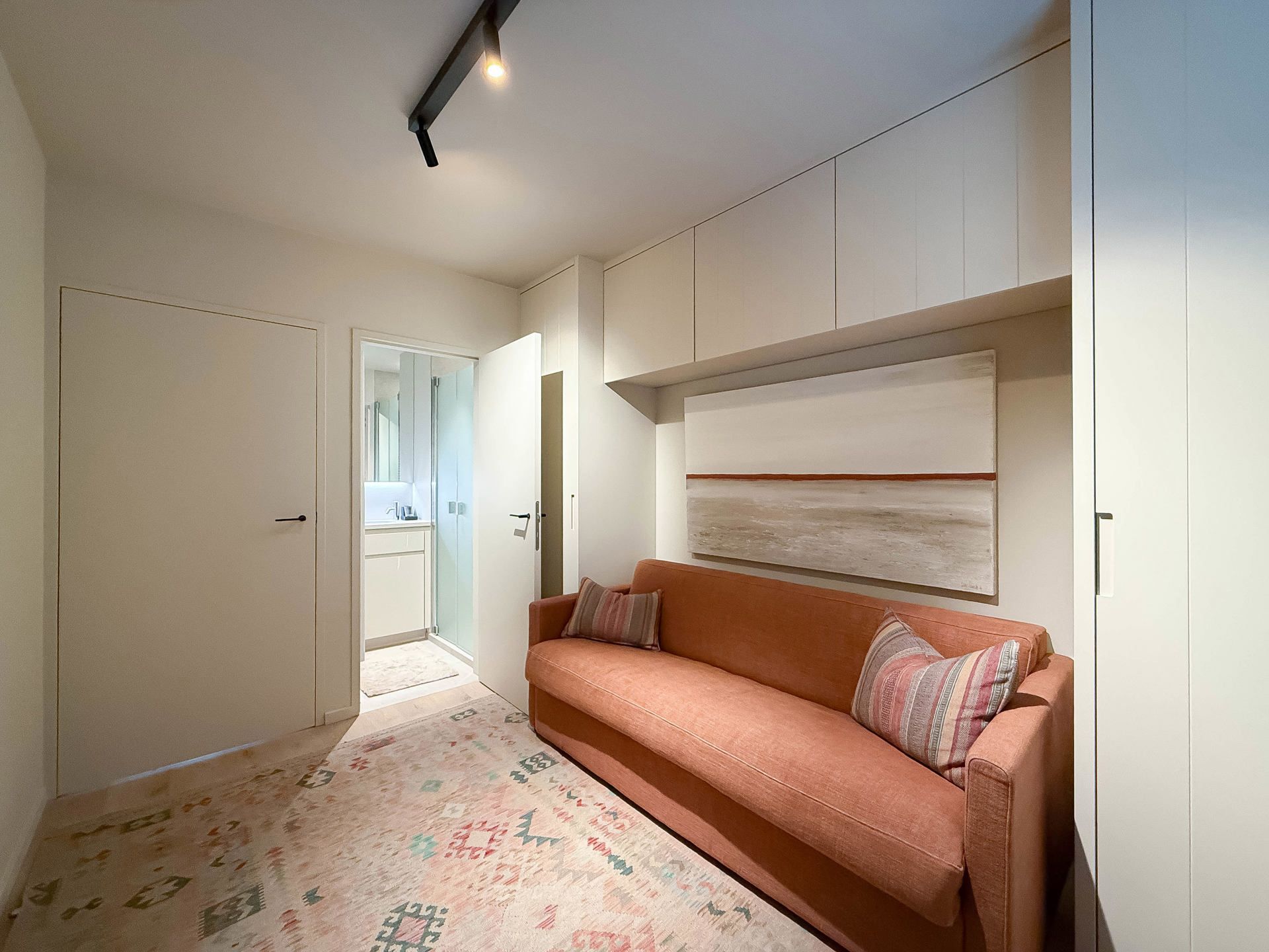 Uniek HOEKAPPARTEMENT met zonnige tuin in villaresidentie! foto 19