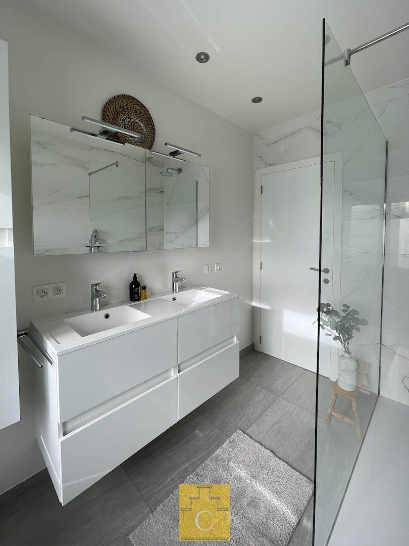 Sfeervolle gezinswoning met garage en tuin in het charmante Lissewege foto 25