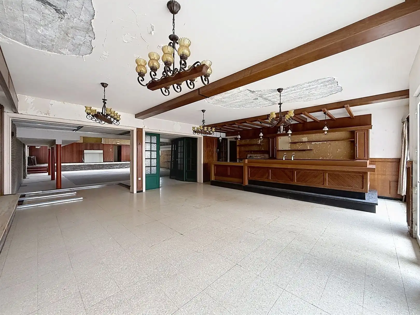 Voormalige feestzaal of projectgrond, opp 5a 67ca foto 9