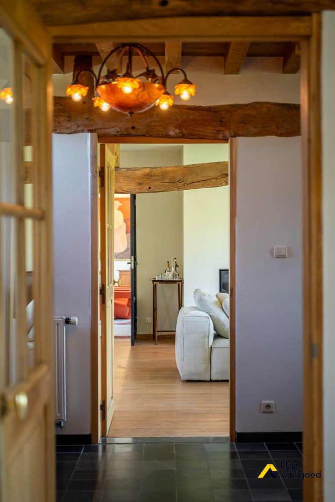 Exclusieve vakwerkhoeve op schitterend perceel van 33 are. foto 14