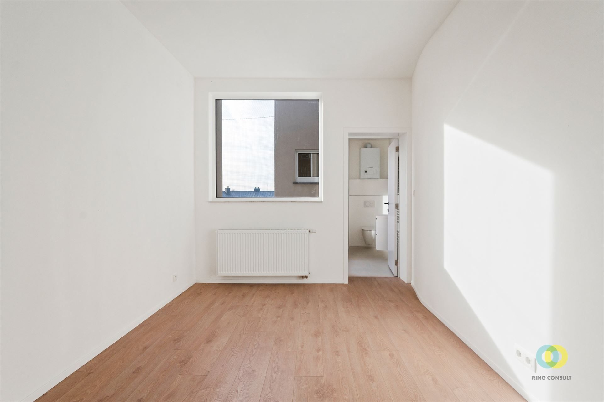 Gerenoveerd appartement met één slaapkamer foto 4