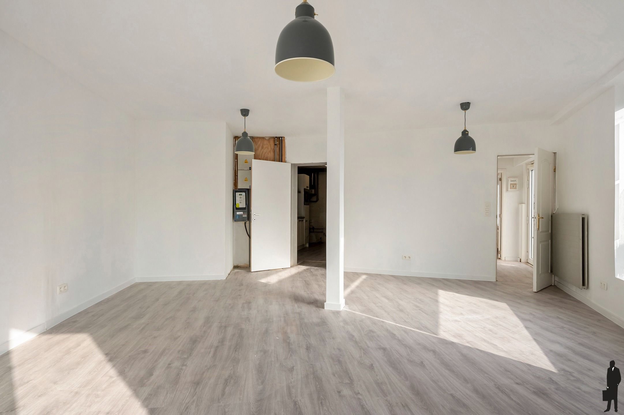 Ruim appartement met mogelijkheid tot kantoor/vrij beroep! foto 13