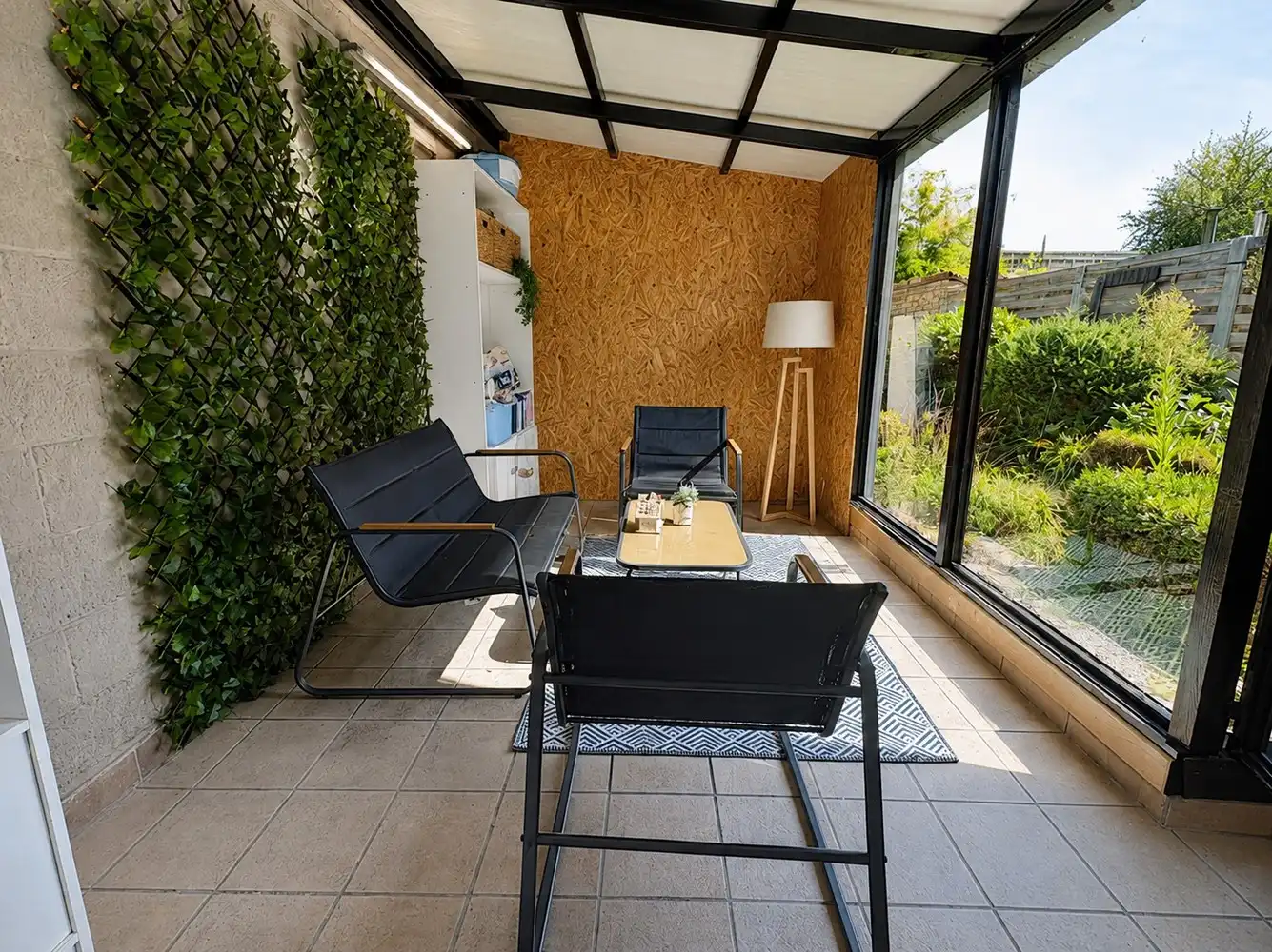 Gerenoveerde woning met 4 slaapkamers en praktijkruimte foto 11