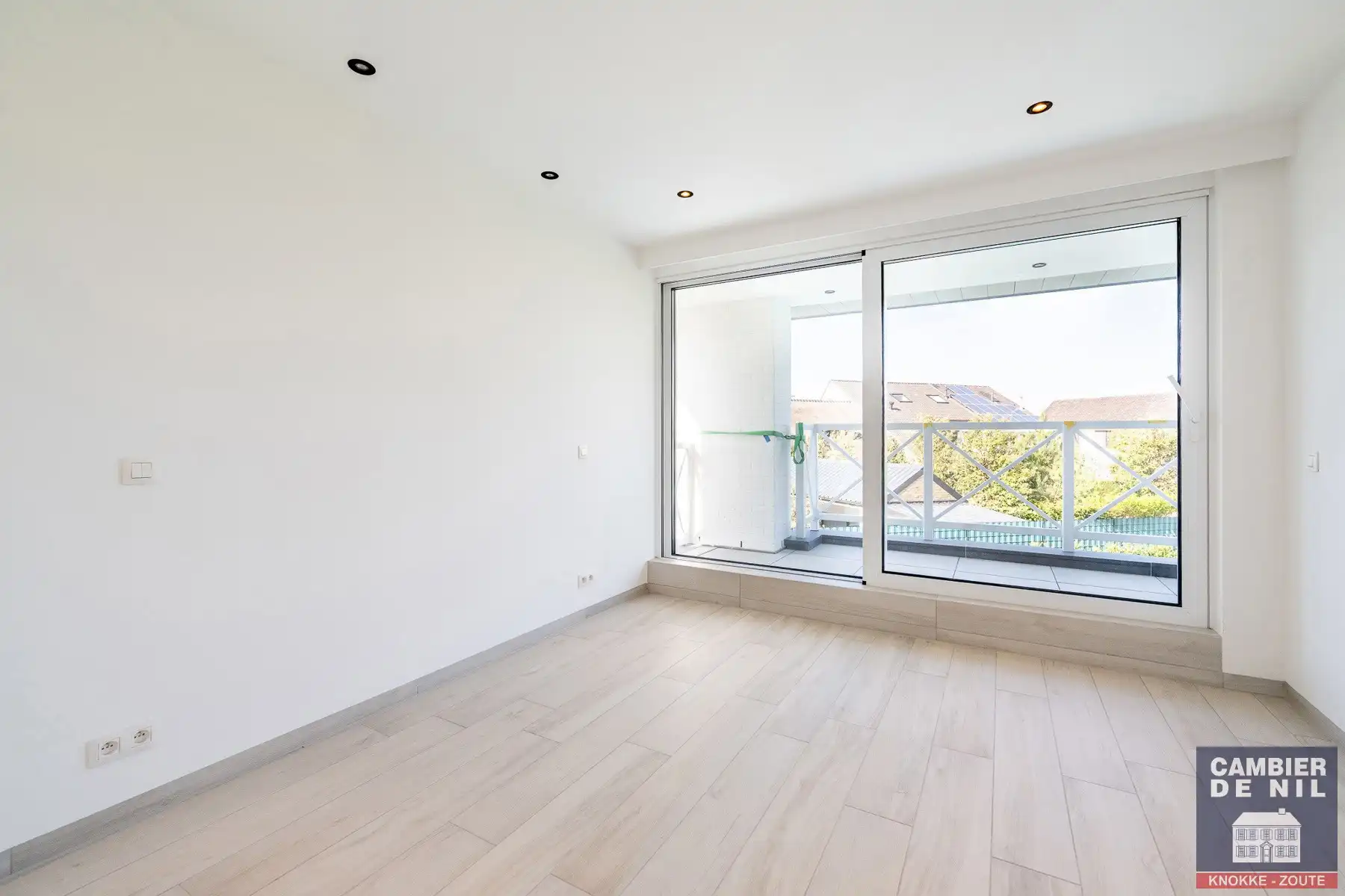 Prachtige ongemeubelde nieuwbouwwoning nabij het centrum van Knokke, gelegen in het rustige Izabellapolder. foto 30