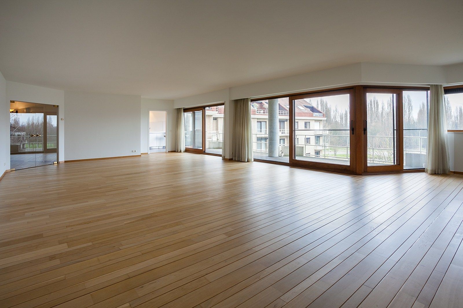 Ruim appartement met terras foto 2