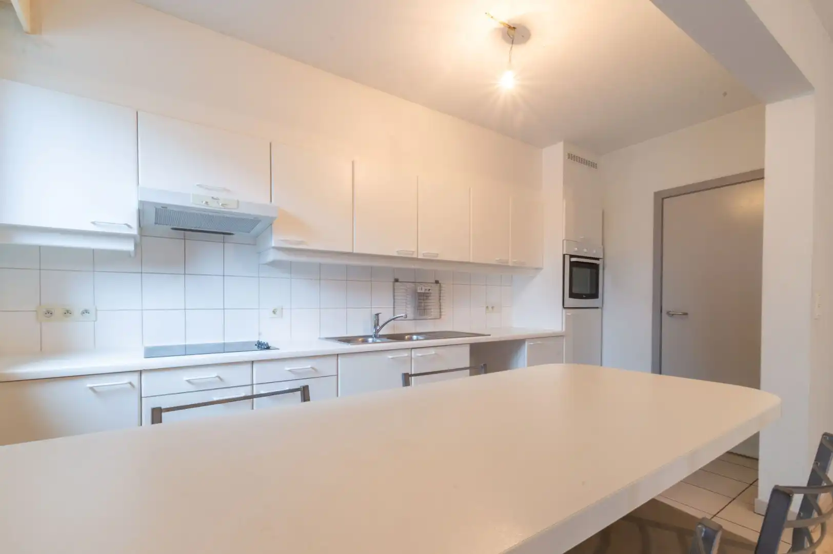 APP MET 2 SLP, TERRAS, STAANPLAATS & KELDER! foto 9