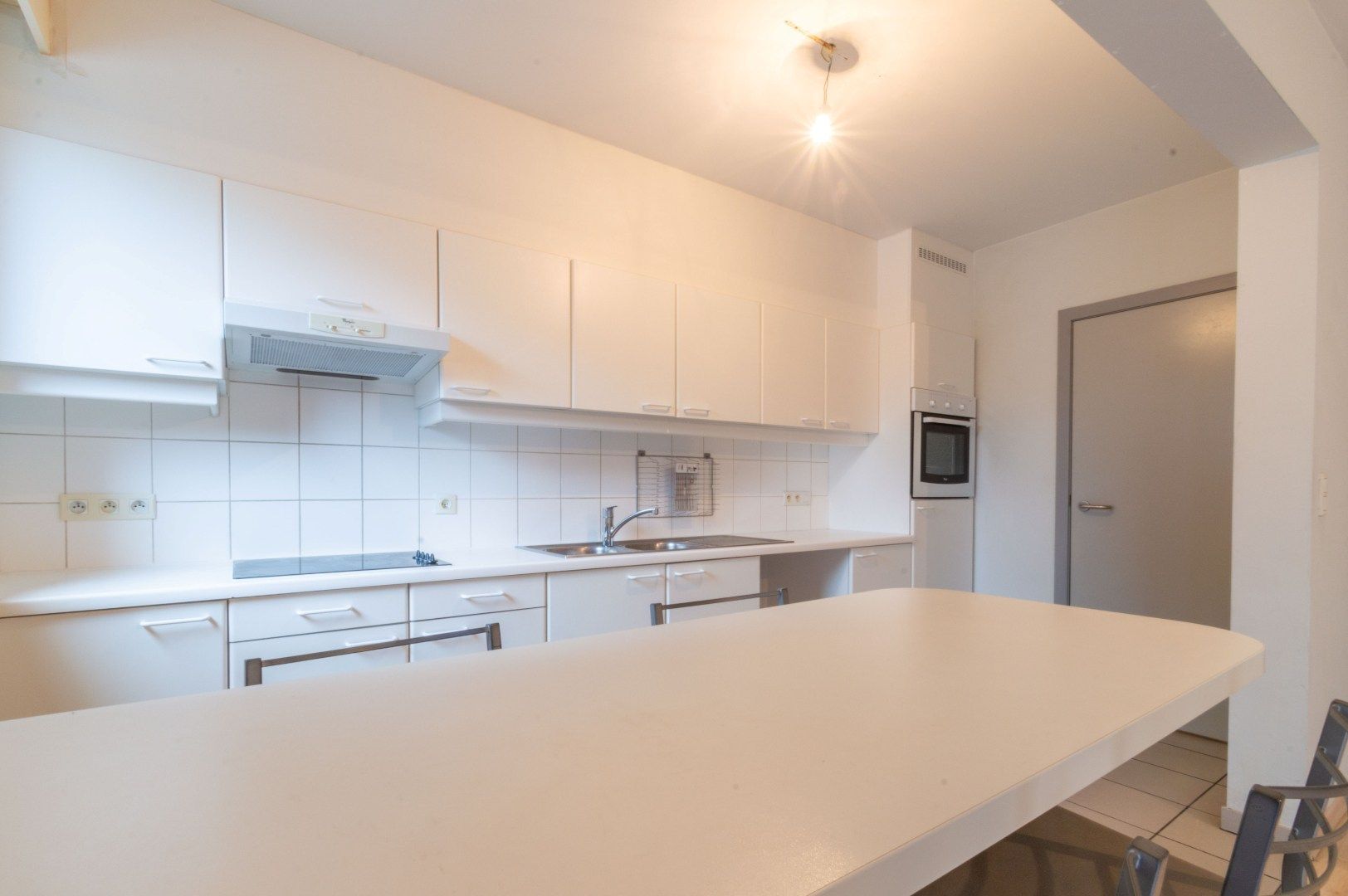 APP MET 2 SLP, TERRAS, STAANPLAATS & KELDER! foto 9