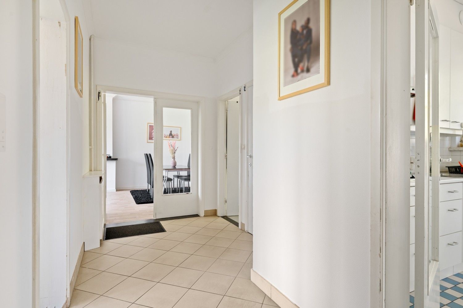 Appartement op de eerste verdieping met 2 ruime slaapkamers te Antwerpen! foto 7