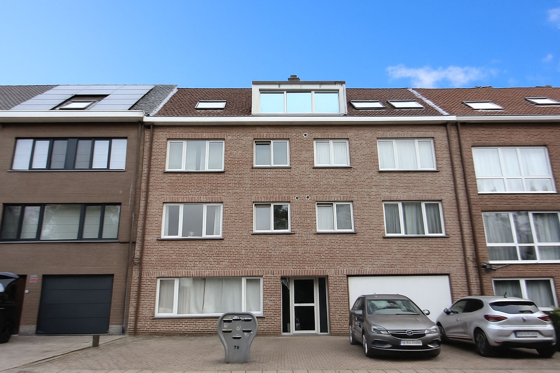 opbrengsteneigendom op top ligging  foto 2
