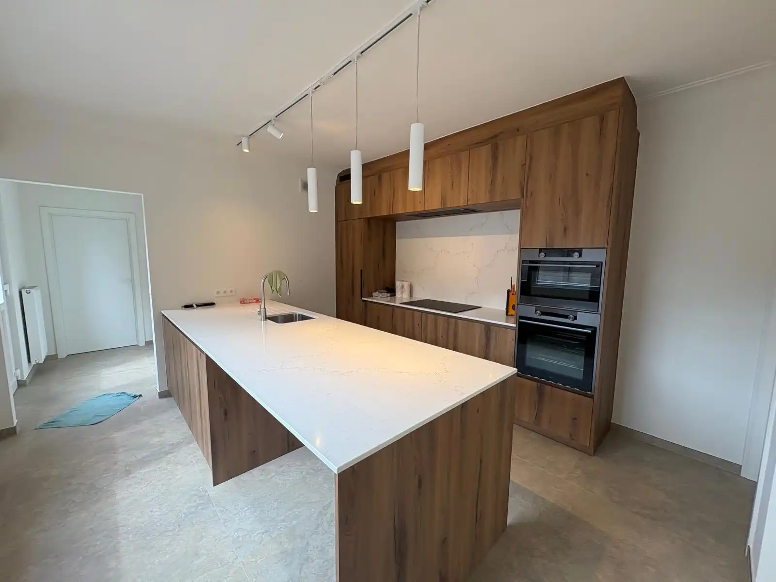 Volledige gerenoveerde woning met 3 slaapkamers in Nijlen foto 8