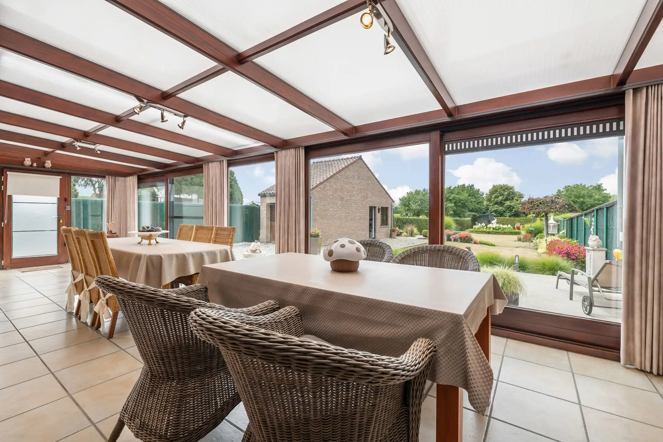 Halfvrijstaande woning op 49a62ca incl. weide foto 4