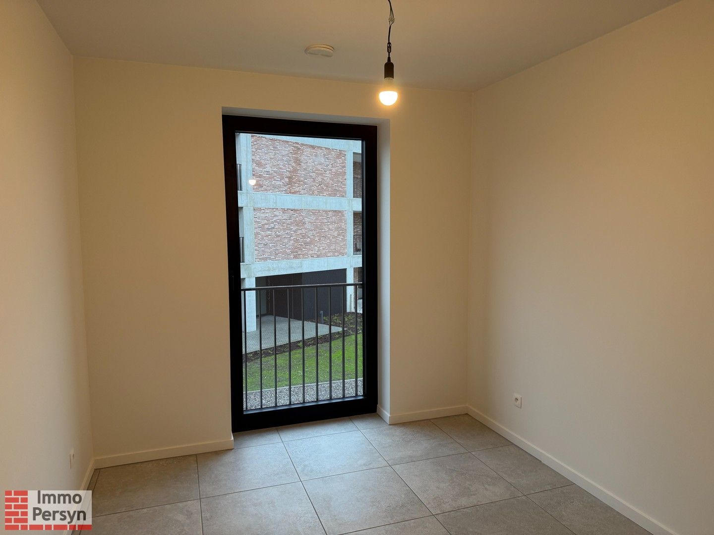 Nieuwbouw appartement te huur met vlotte verbinding foto 10