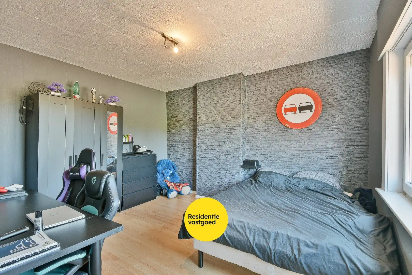 Instapklare gezinswoning met zonnige tuin in het centrum van Gistel foto 12