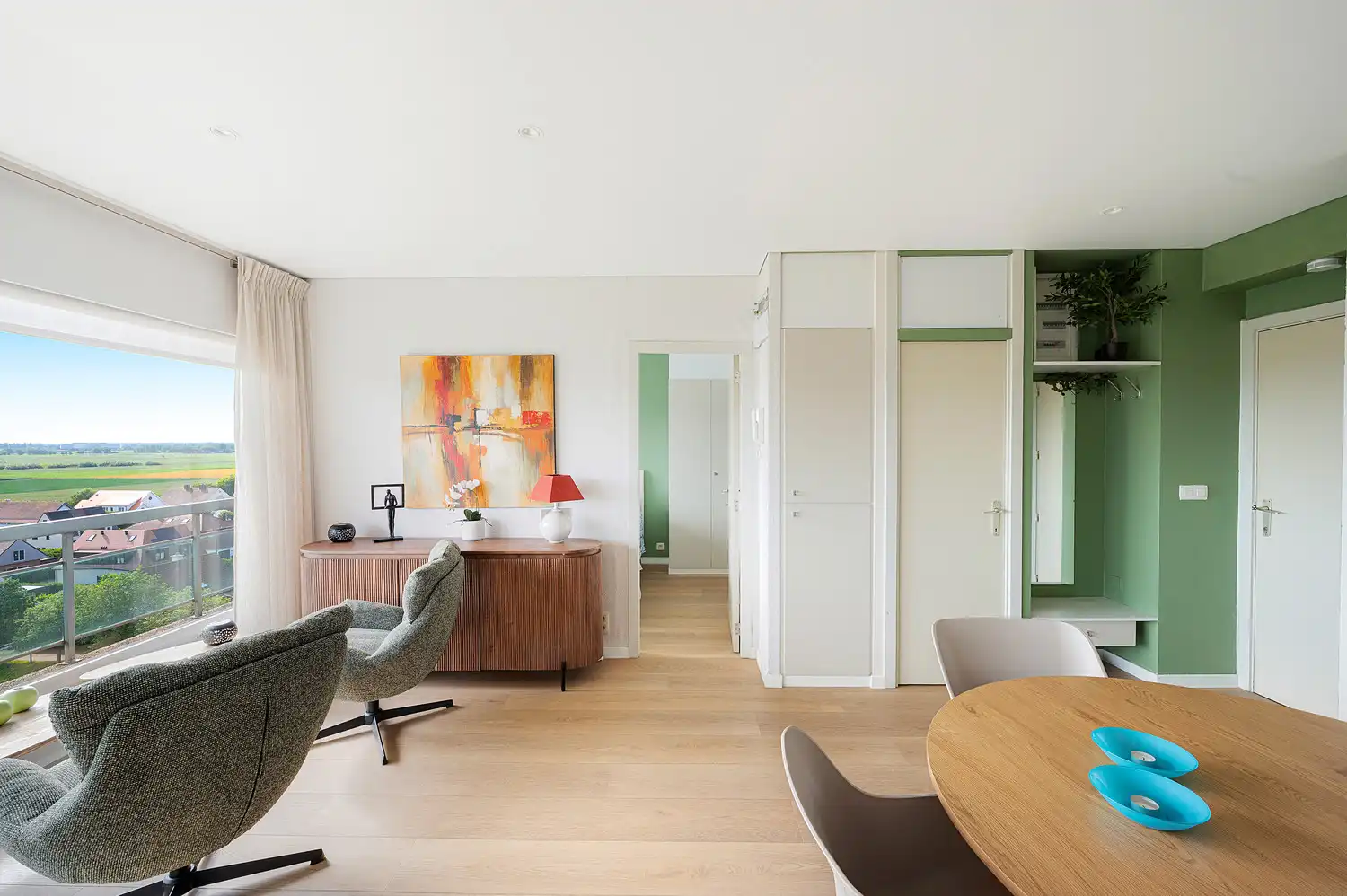Vernieuwd 1 slaapkamerappartement met open zichten en groot terras foto 4