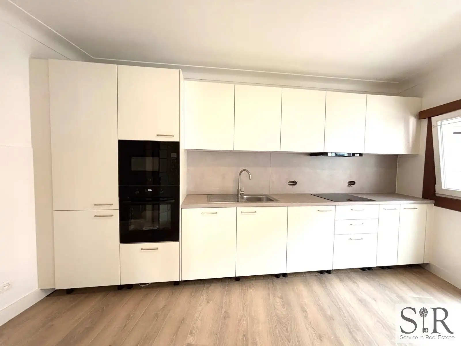 Appartement te huur foto {{pictureIndex}}