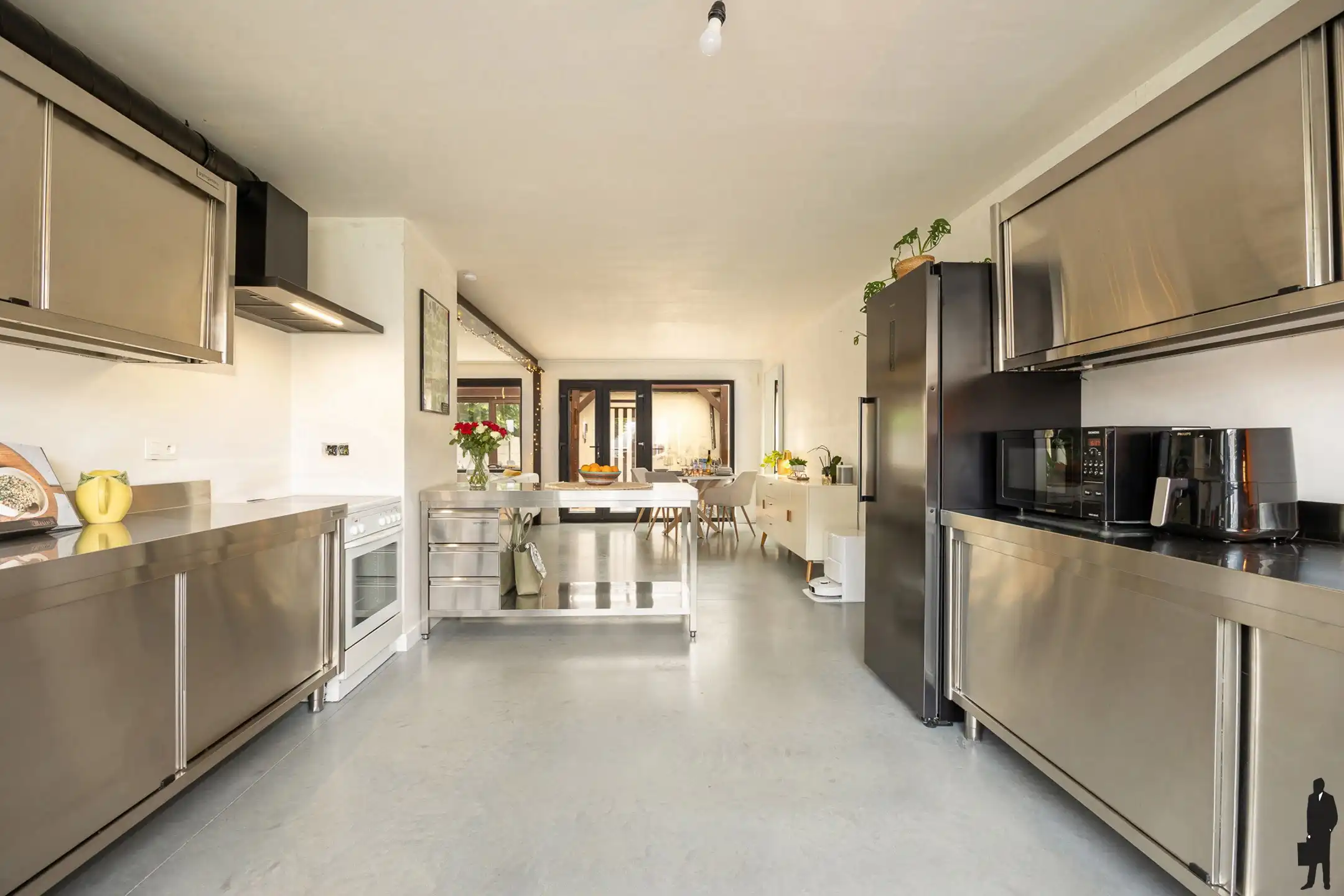 Instapklare woning met zonnige tuin en garage  foto 8