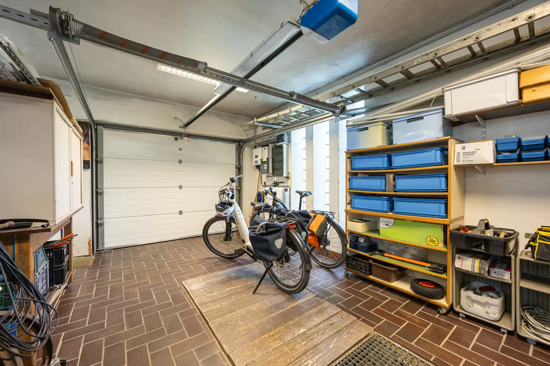 Degelijke en energiezuinige villa  op ca. 1000 m2 foto 42
