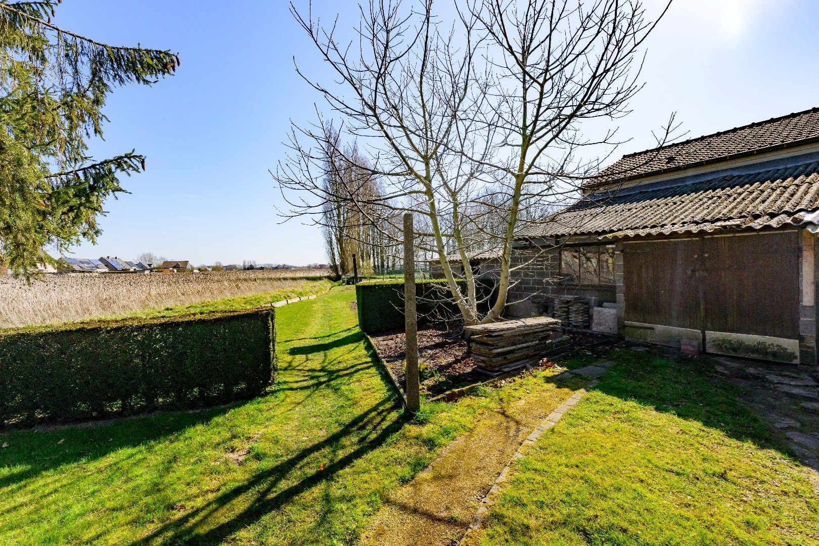 RUIM PERCEEL BOUWGROND VAN 1.281 m² TE HEULE (KORTRIJK) foto 6