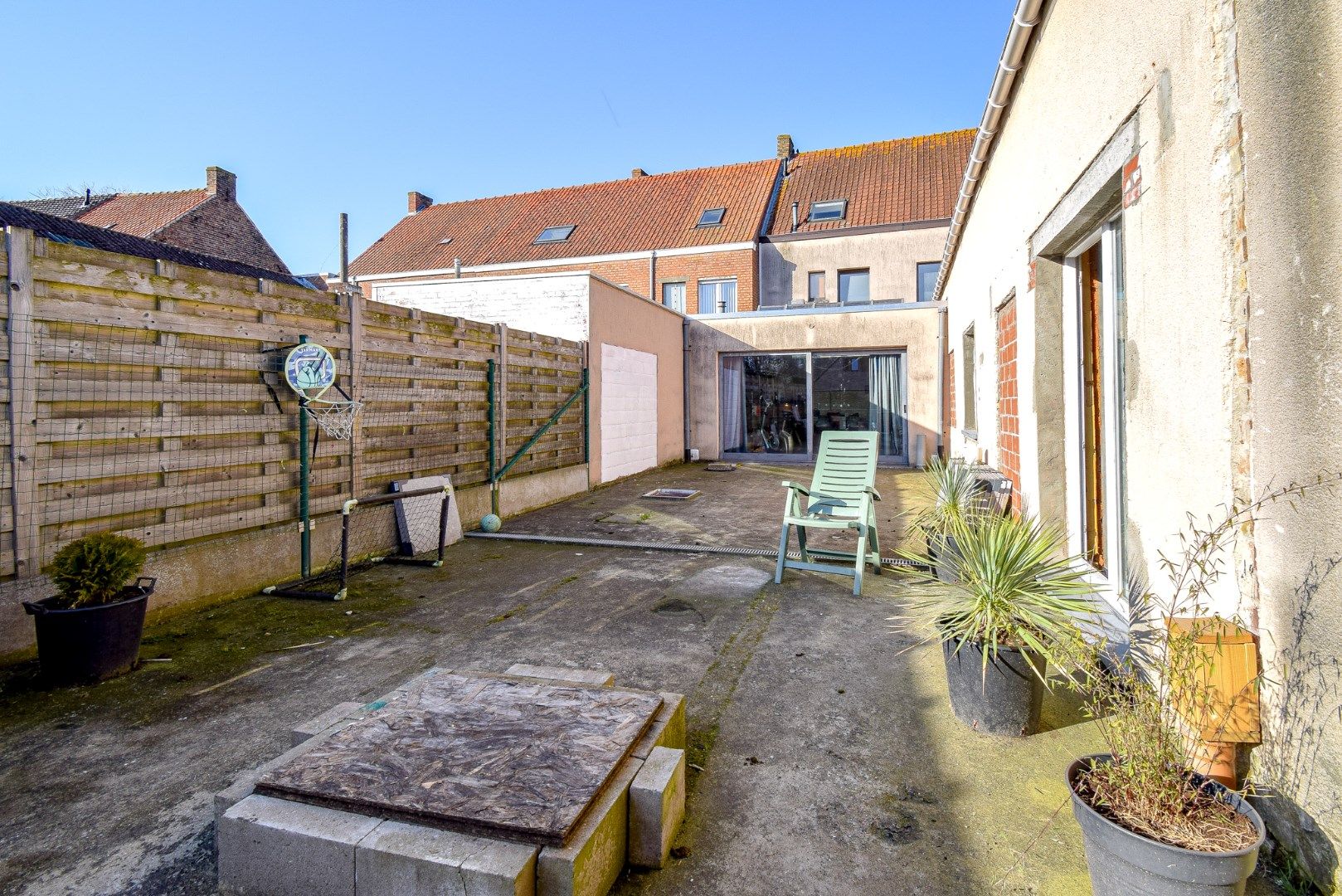Woning met 5 slaapkamers en handelsmogelijkheid nabij centrum Gistel foto 18