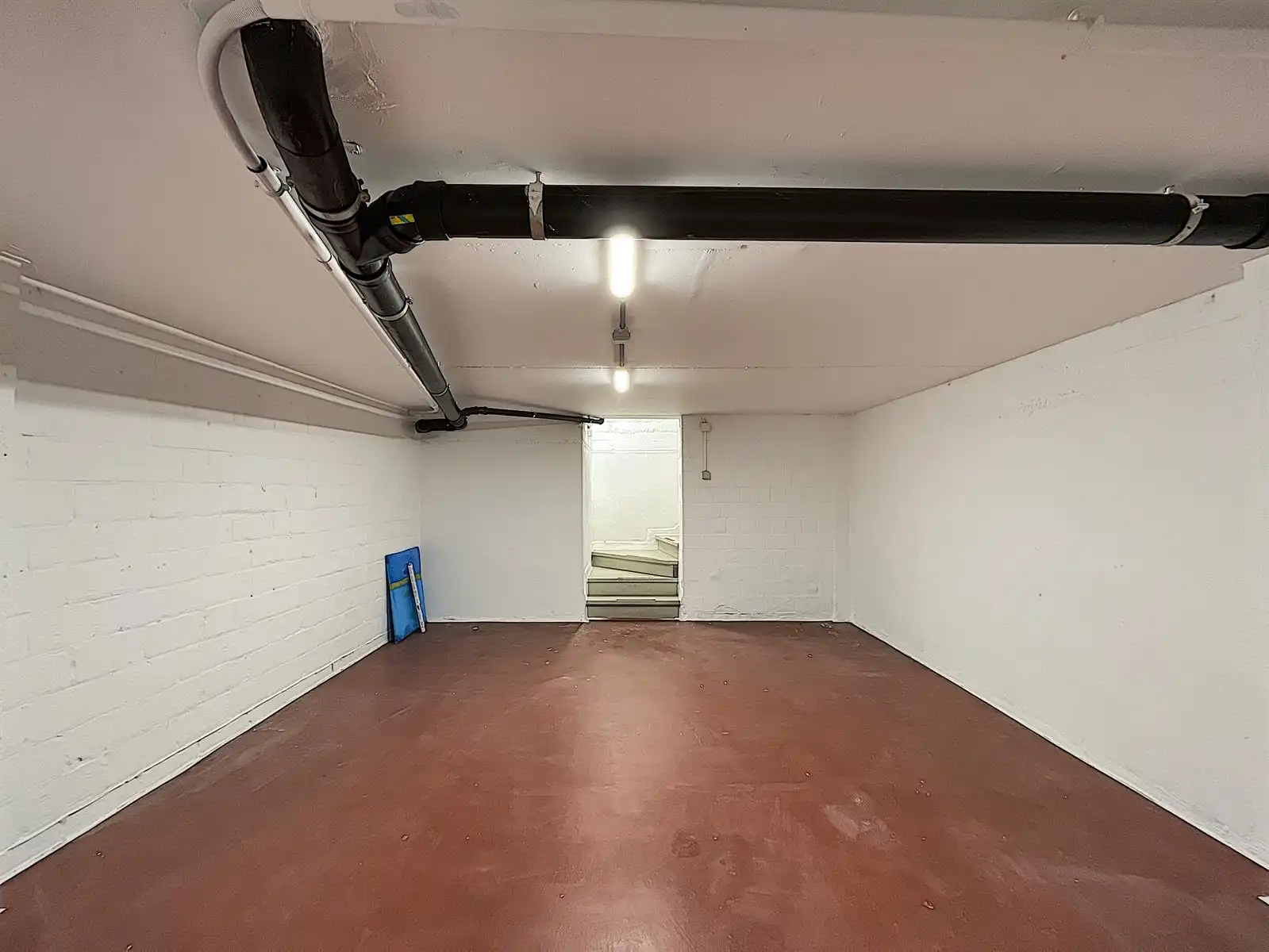 Commerciële ruimte met kelder te huur nabij Gent St-Pieters foto 8