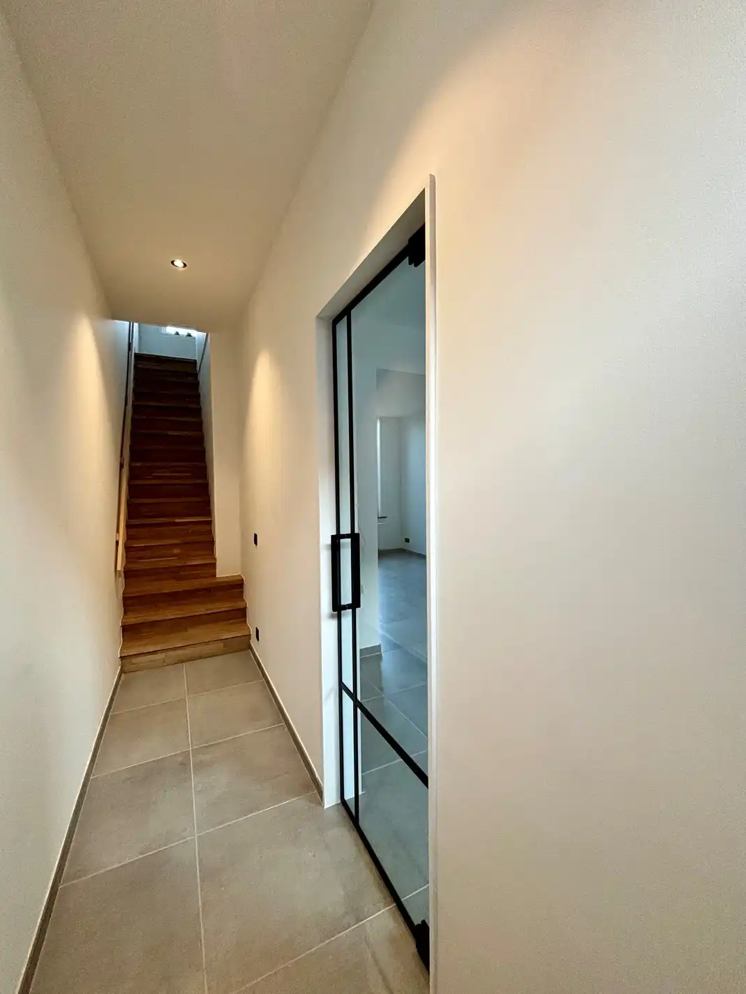 Prachtig gerenoveerde woning in Kuurne foto 3