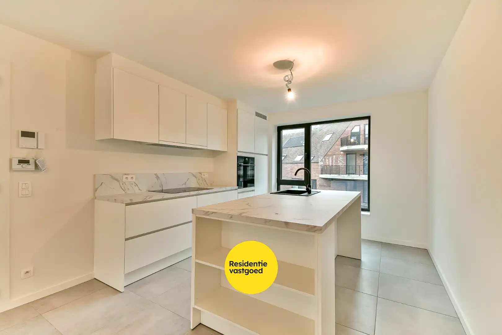 Exclusief duplex-appartement in centrum Gistel foto 6