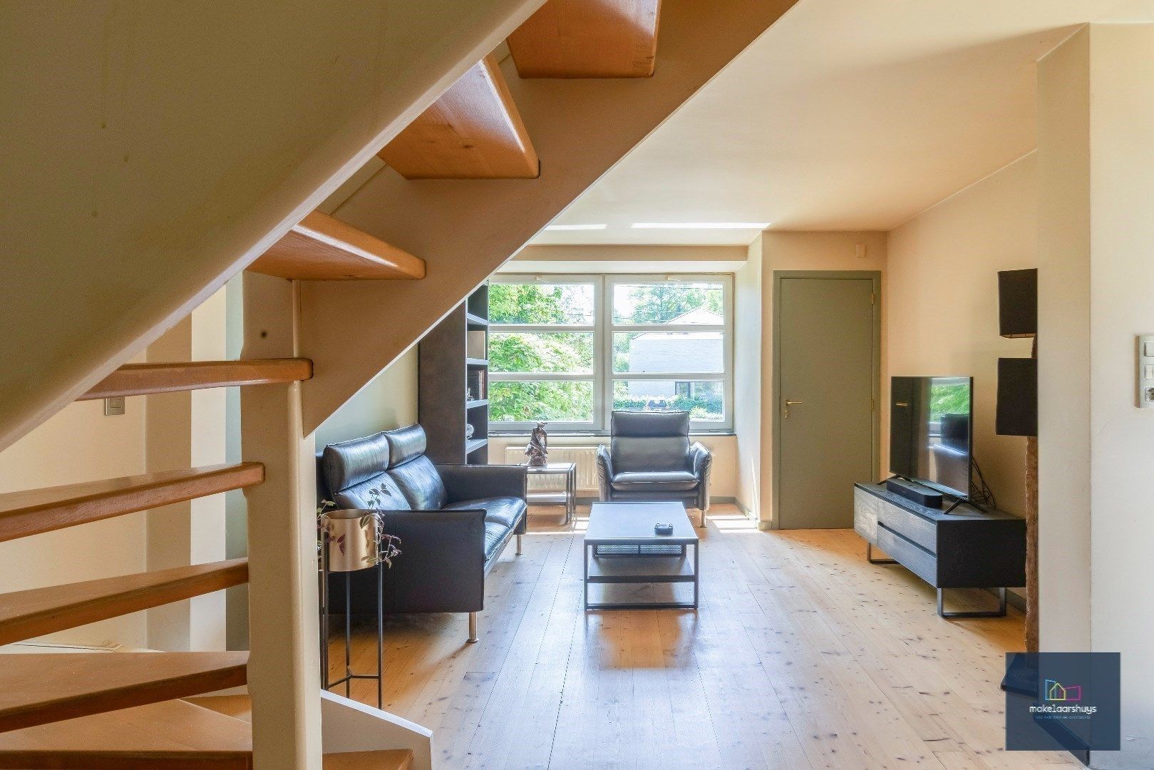 Halfopen bebouwing met zuidertuin en parkeergelegenheid nabij centrum Destelbergen foto 6