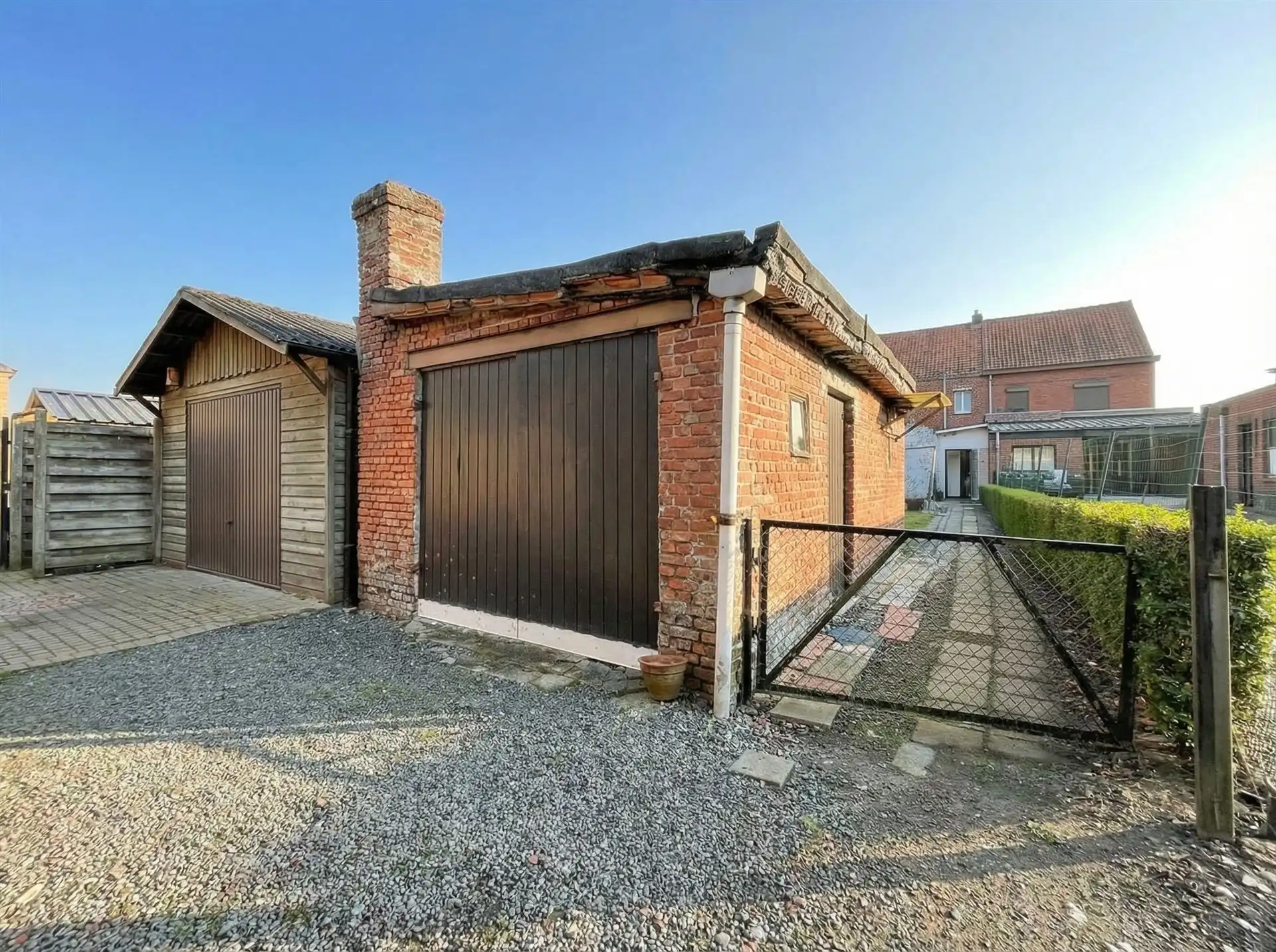 Charmante gezinswoning met garage op perceel van 257m²  foto 16