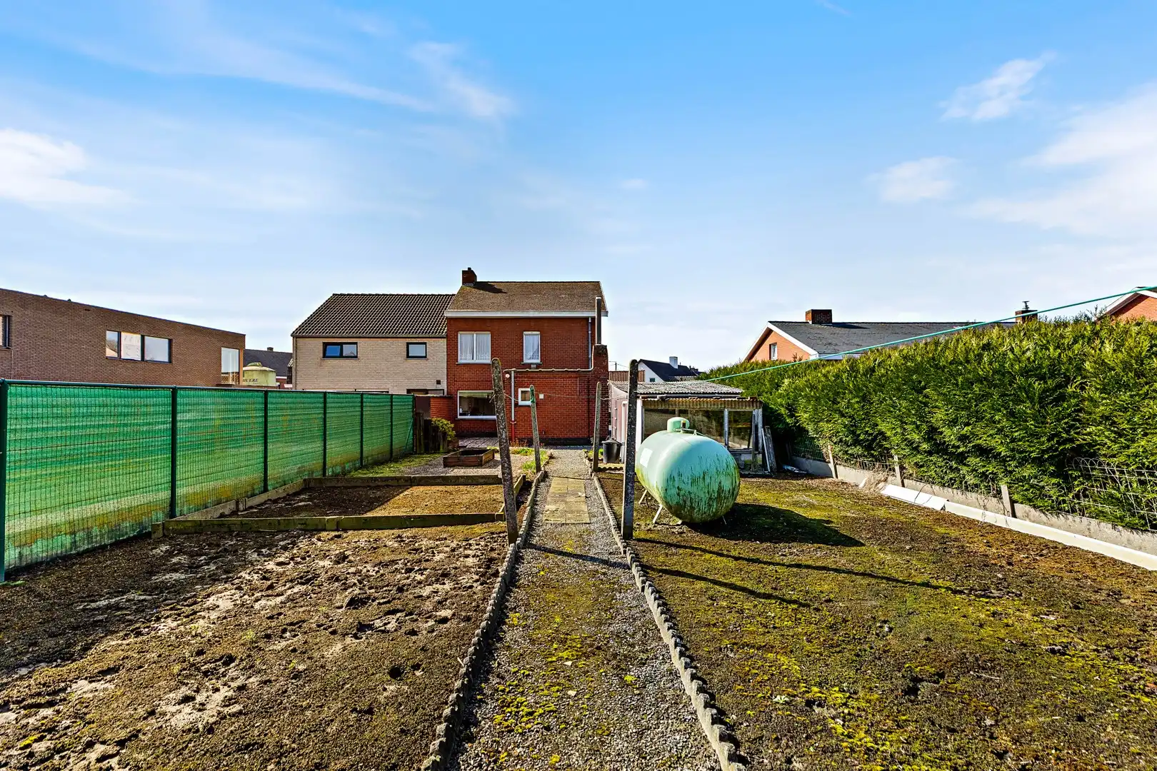 Halfopen bebouwing op een perceel van 430 m² in Koolskamp foto 16