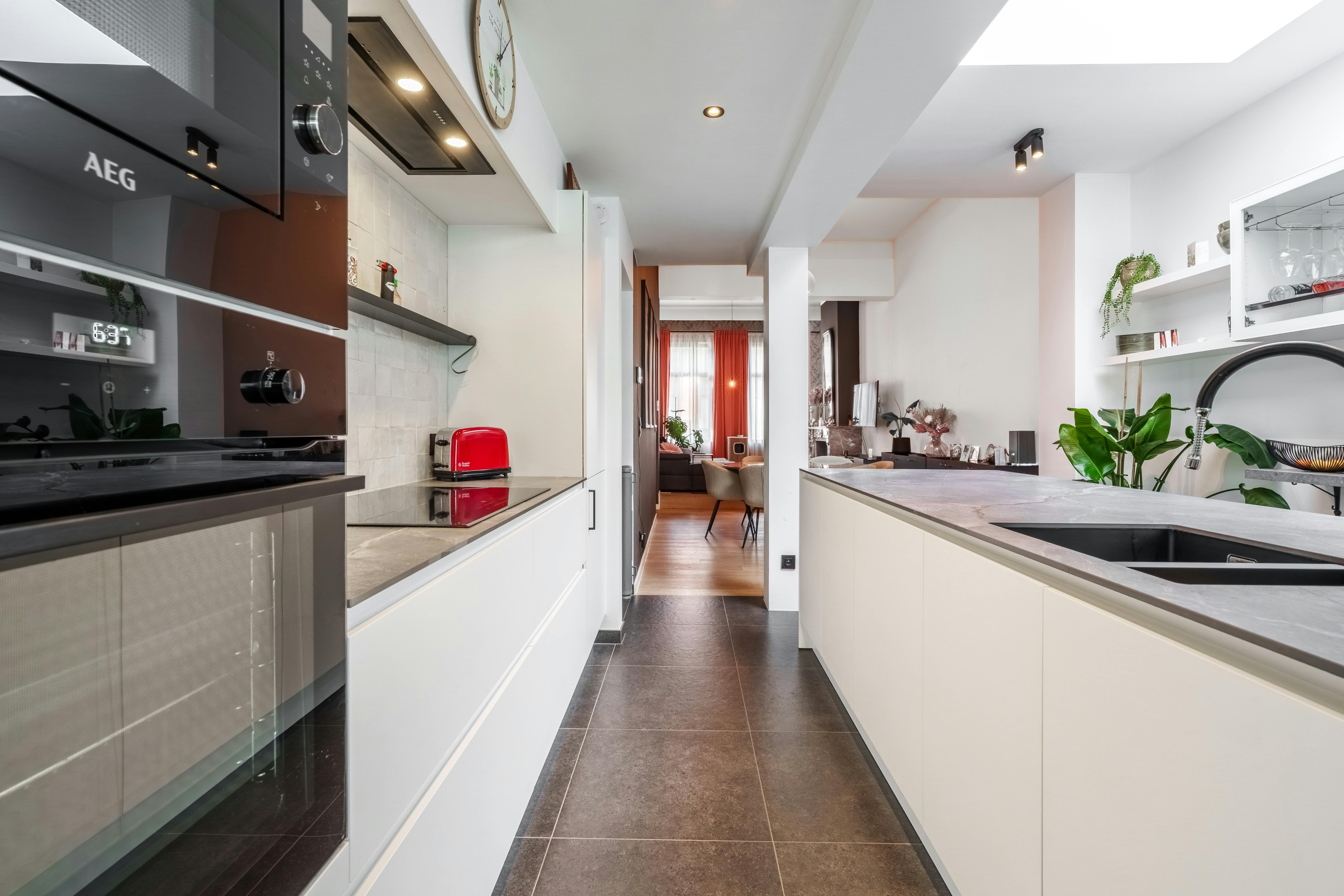 Gerenoveerd huis te koop in Ieper centrum  foto 10