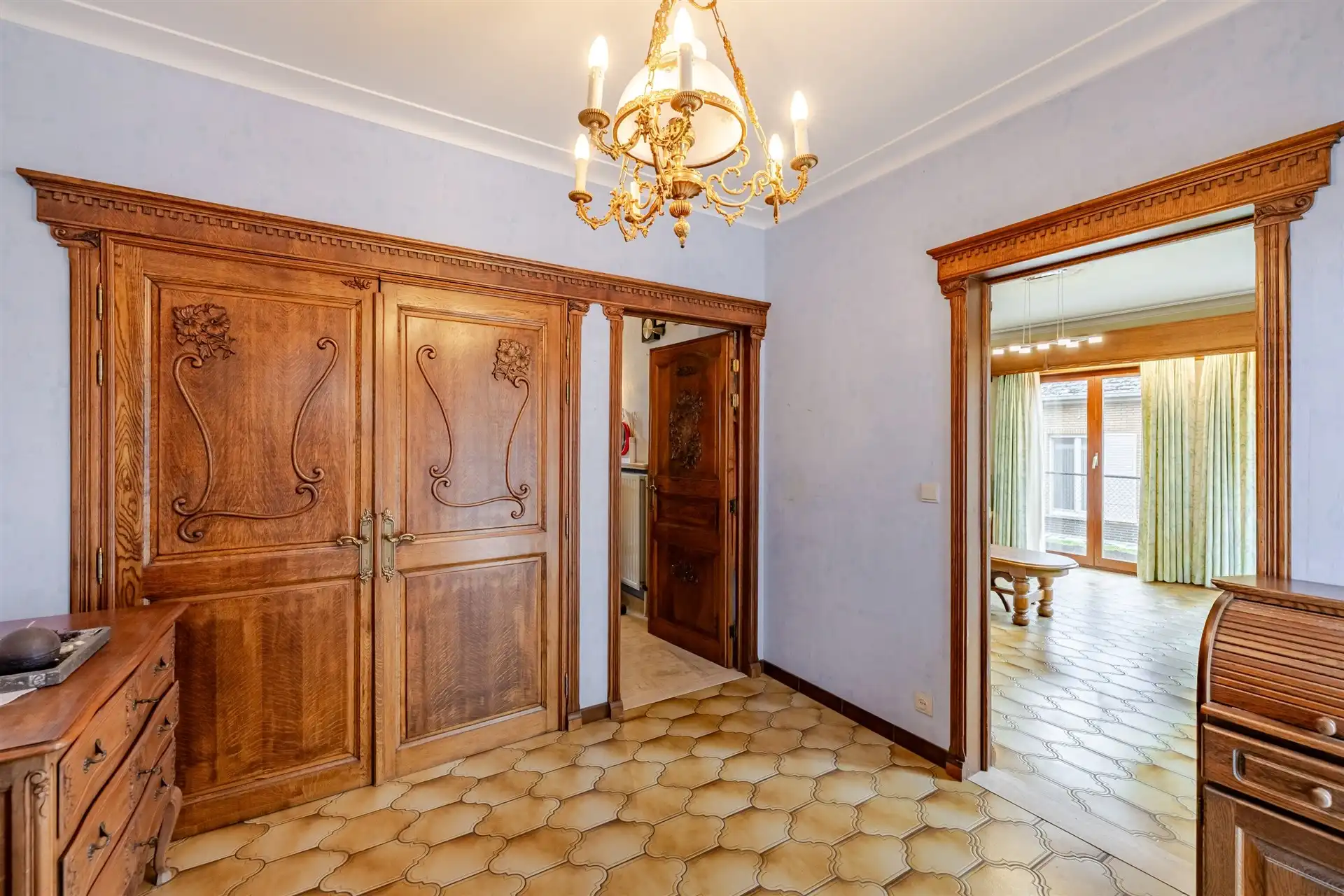 Charmante villa met zwembad op een mooi perceel van 942 m²  foto 3