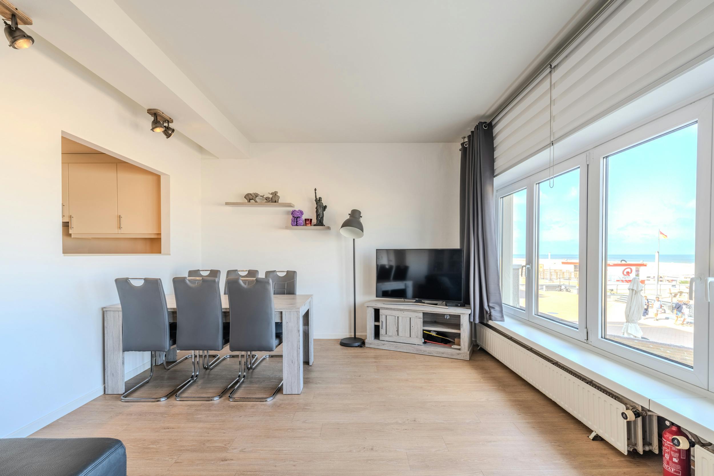 Prachtig appartement (95m²) met magnifiek zeezicht foto 7