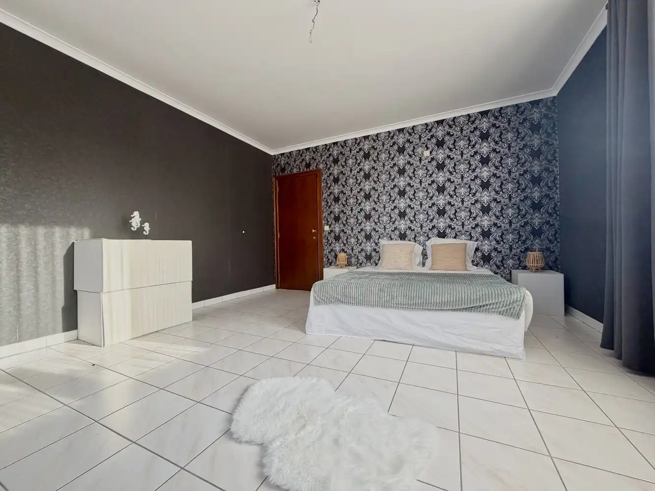 Ruim, lichtrijk appartement met 2 slpks. + uniek terras foto 7