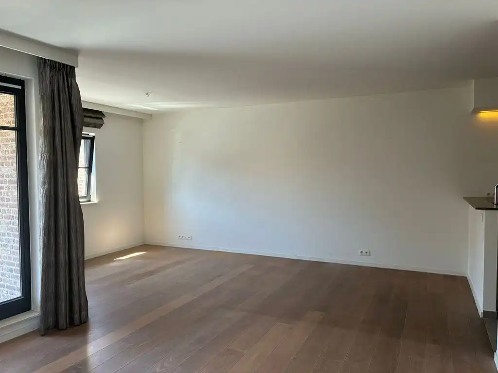 Nieuwbouw appartement in centrum 's-Gravenwezel foto 3