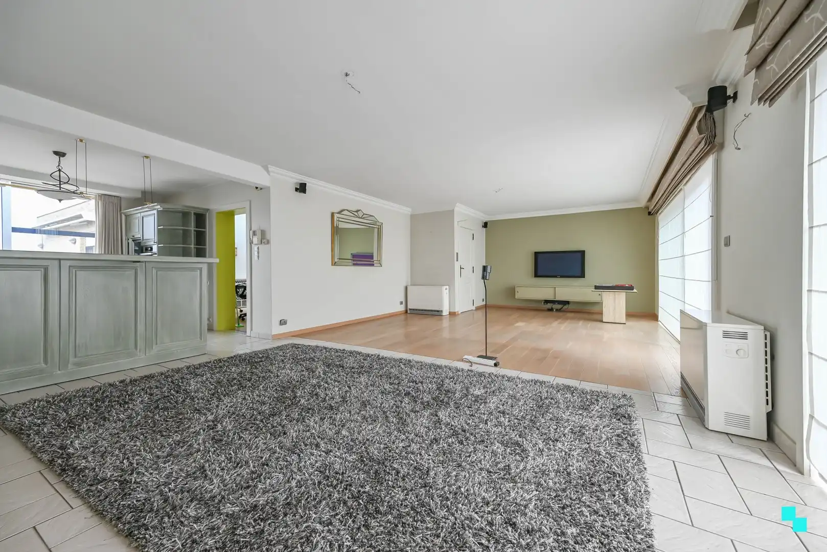 Bijzonder ruime handelswoning in centrum Lendelede foto 4