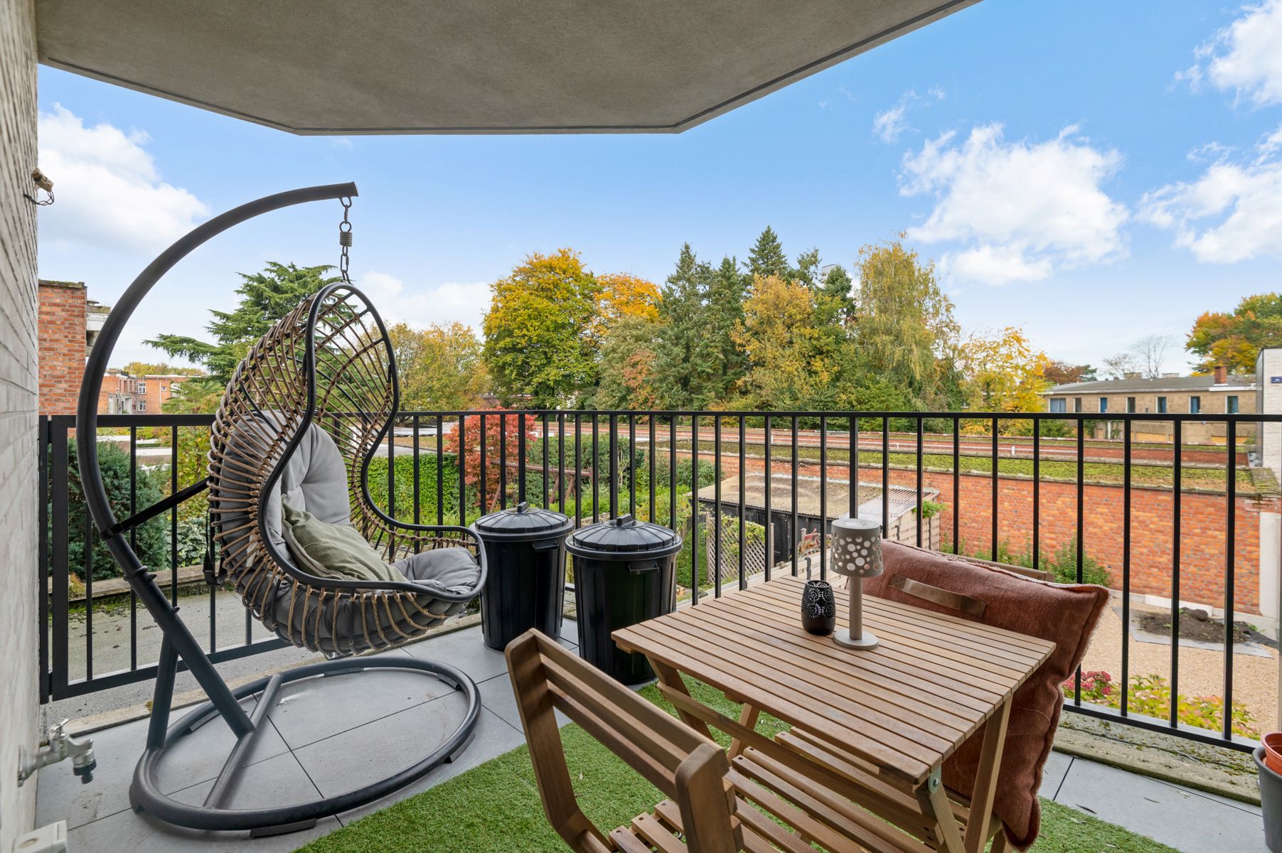 Instapklaar appartement gelegen in de wijk Pulhof te Berchem foto 10